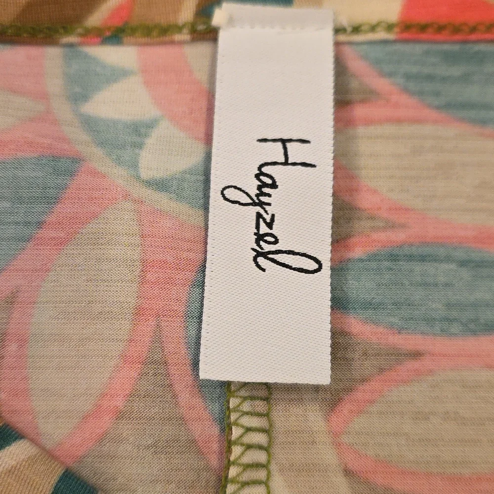 NWOT Hayzel Large Tan Brown Pink And Teal  and Patterned Top - Picture 4 of 5